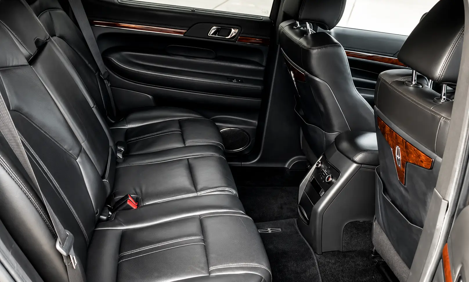 4 Passenger Black Lincoln MKT Rental Pleasanton, CA | Black Car Service